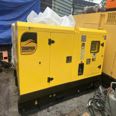 Máy phát điện Soundproof 50KVA (vàng đen)